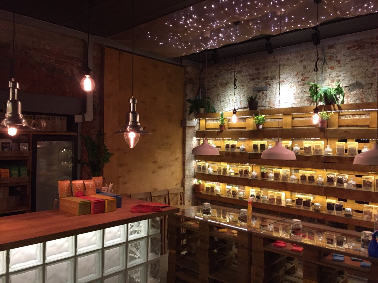 Roya Forest  - 11.03.2016 - 10 марта наш фирменн...